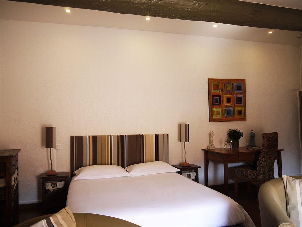 Bed & Breakfast L'hostalet 2*
